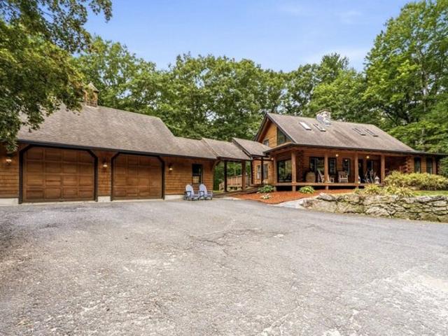 House for sale in Southampton, Massachusetts