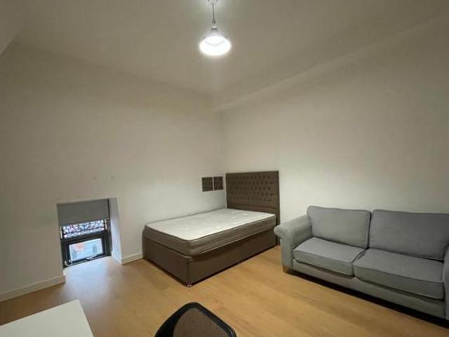 House for rent in Saint George's, Netherthorpe