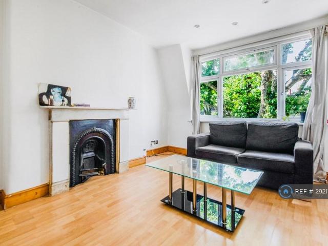 Apartment for rent in Fulham, Greater London