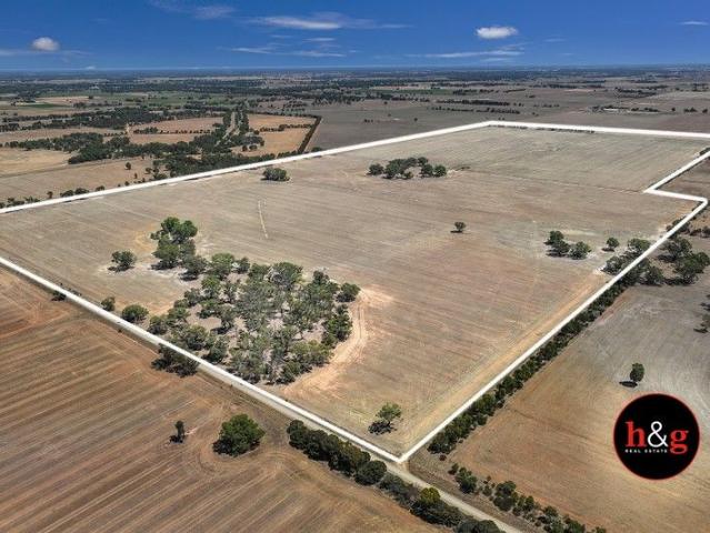 Cottage for sale in Nathalia, Victoria
