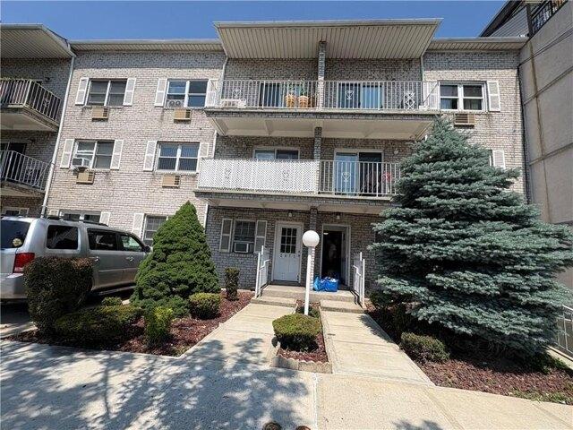Condo for sale in Arverne, New York