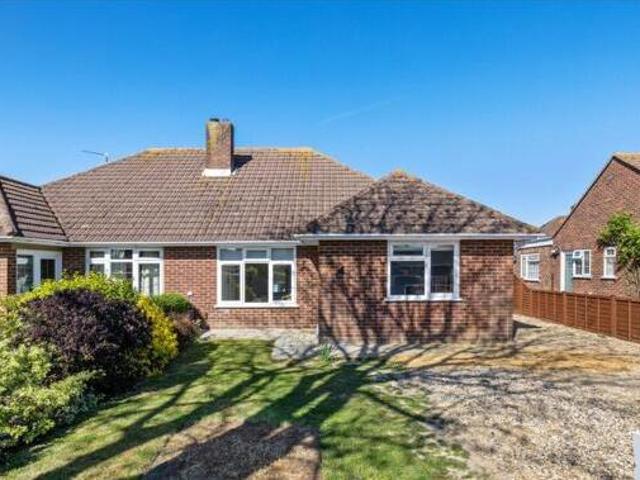 House for sale in Donnington, Littlecote