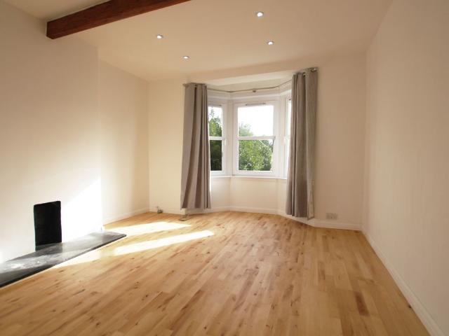 House for rent in Maryhill Park, Summerston