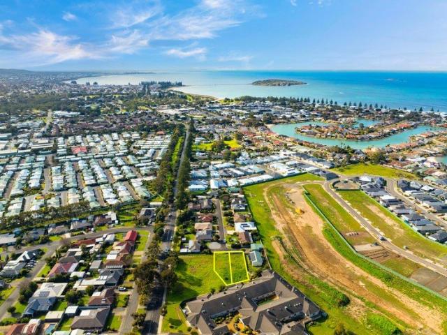 Land for sale in Encounter Bay, South Australia