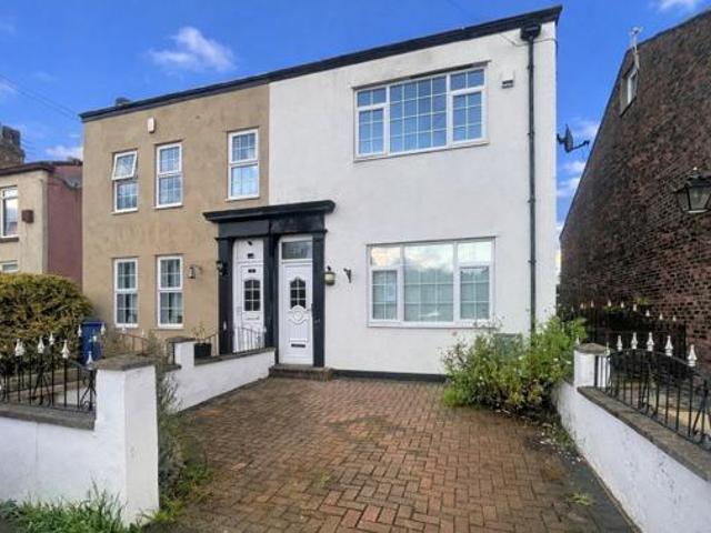 House for sale in Calderstones