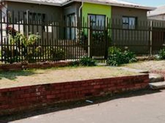 House for sale in Vosloorus, Gauteng