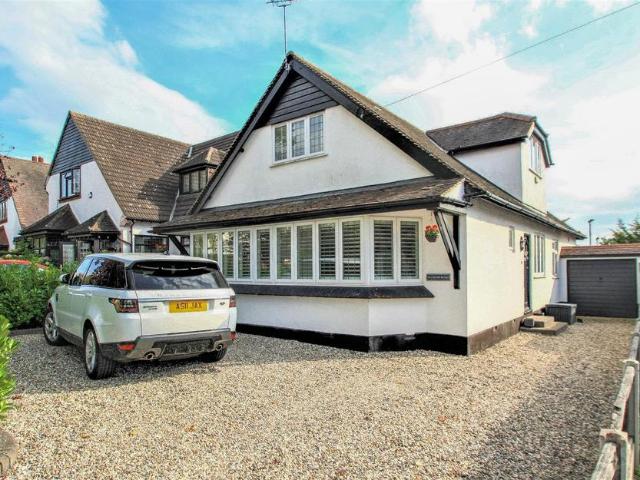 House for rent in Alton Barnes, Essex