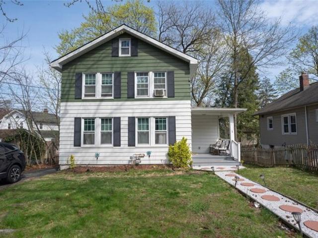 House for sale in Nyack