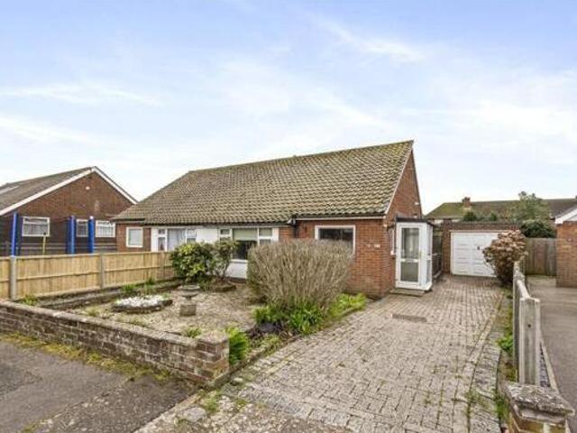 House for sale in Fishersgate, West Sussex