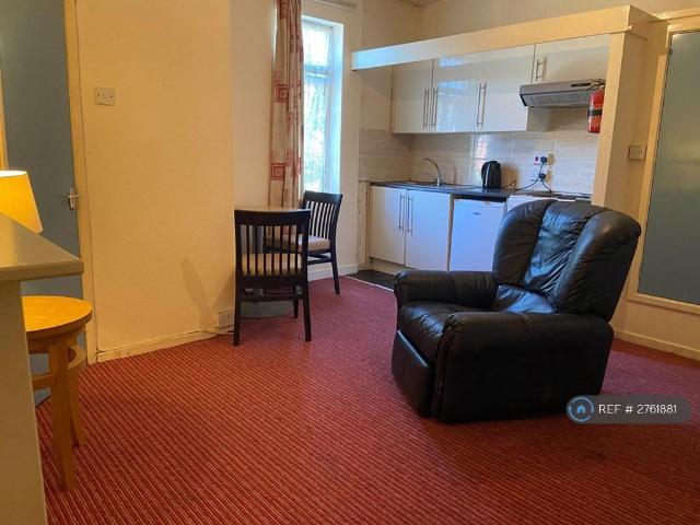 Apartment for rent in Beeston, Leeds