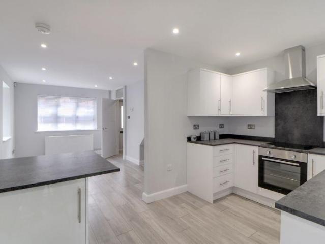 House for rent in Chavey Down, Winkfield