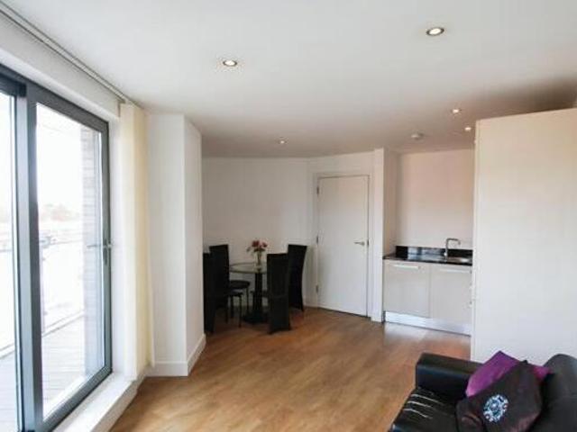 House for rent in Richmond Hill, West Yorkshire