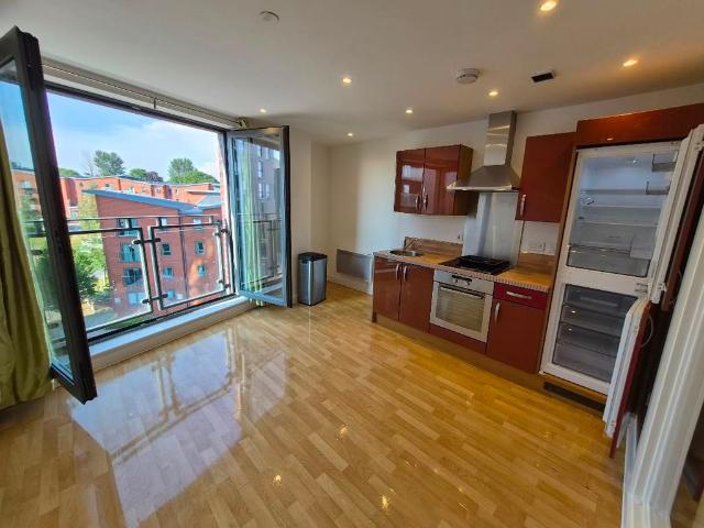 Apartment for rent in Richmond Hill, West Yorkshire
