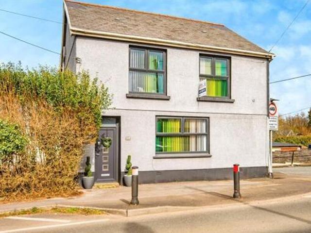 House for sale in Llanelli, Sir Gaerfyrddin / Carmarthenshire