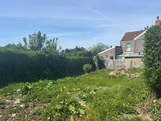 House for sale in Llanelli, Wales