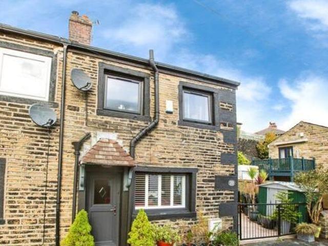 House for sale in Halifax, West Yorkshire