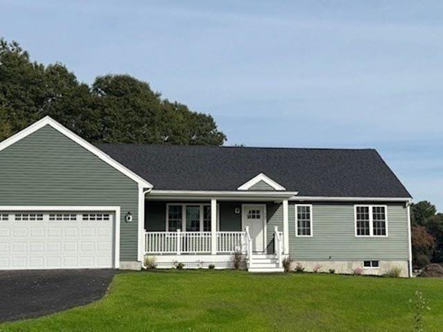 House for sale in Rochester, Massachusetts