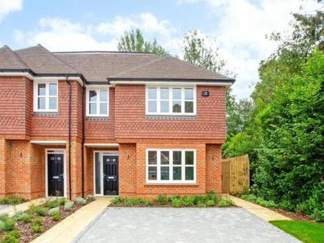 House for sale in Red Hill, Surrey