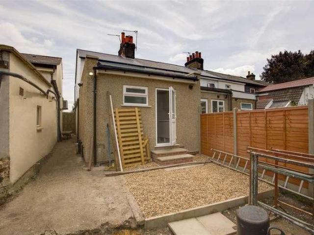 House for rent in Croydon, Selhurst