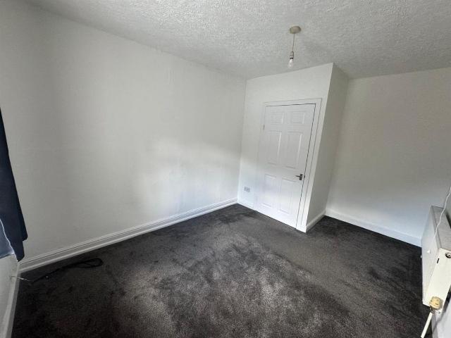House for rent in Cross Roads, West Yorkshire