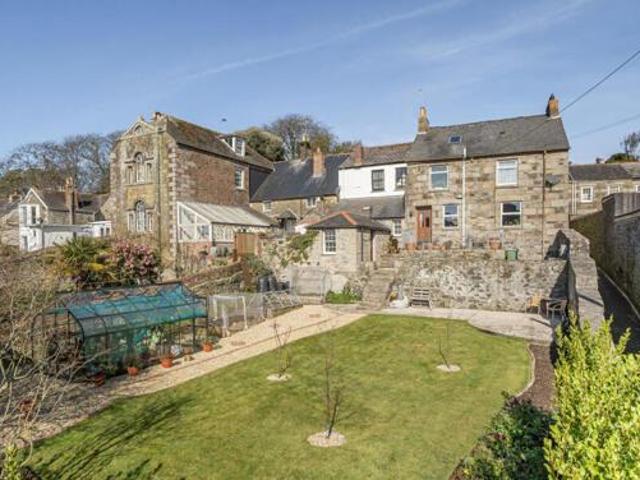 House for sale in Helston, Cornwall