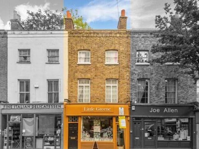 House for sale in Lyons, Greater London