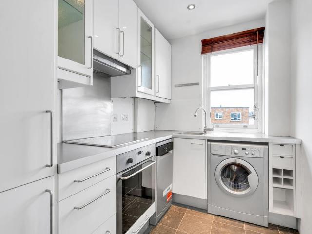Apartment for rent in Angel, Greater London