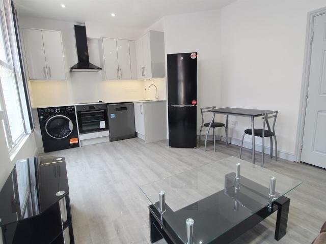 Apartment for rent in Reading