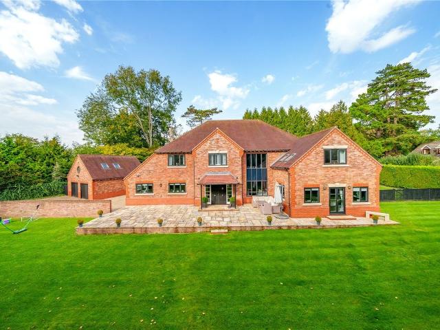 House for rent in Hawford, Hampshire