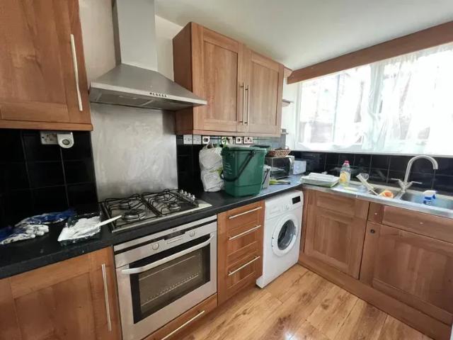 House for rent in Laindon, Essex