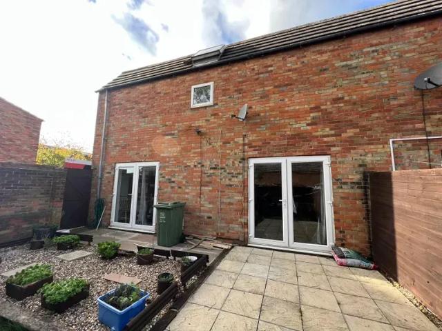 House for rent in Laindon, Essex