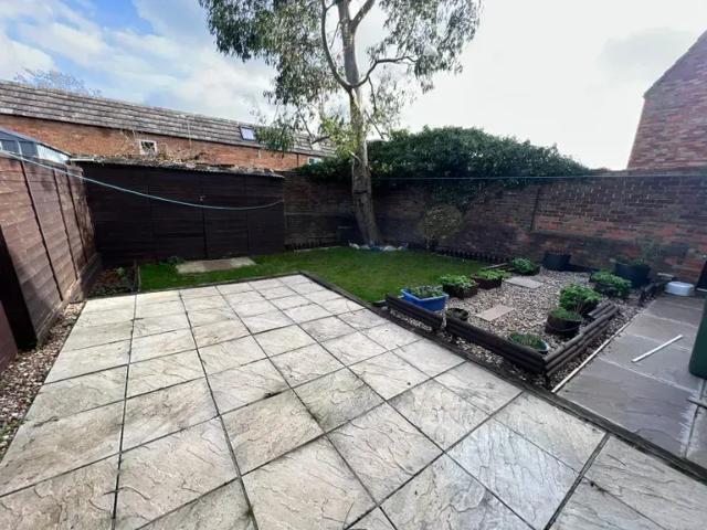 House for rent in Laindon, Essex