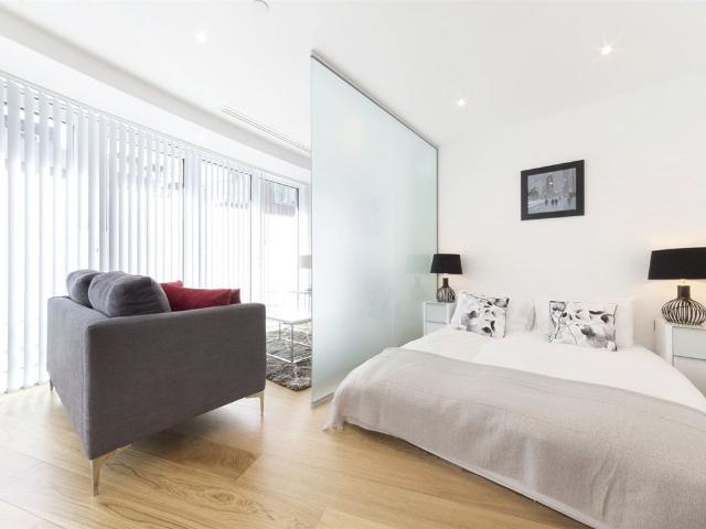 Studio for rent in Isle Of Dogs, Greater London