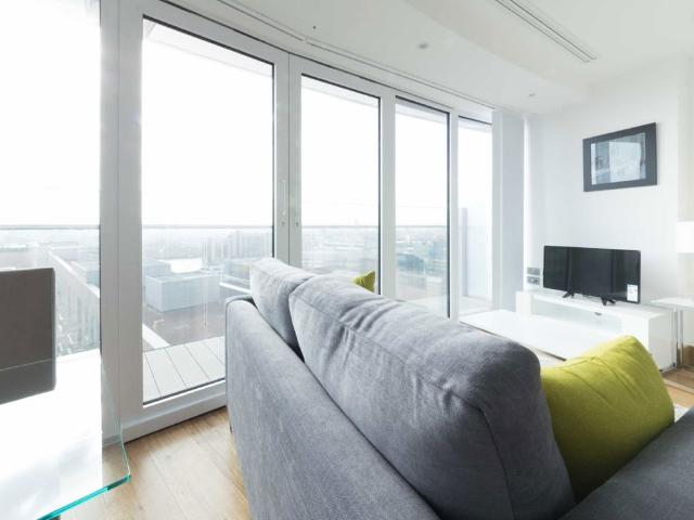 Studio for rent in Isle Of Dogs, Greater London