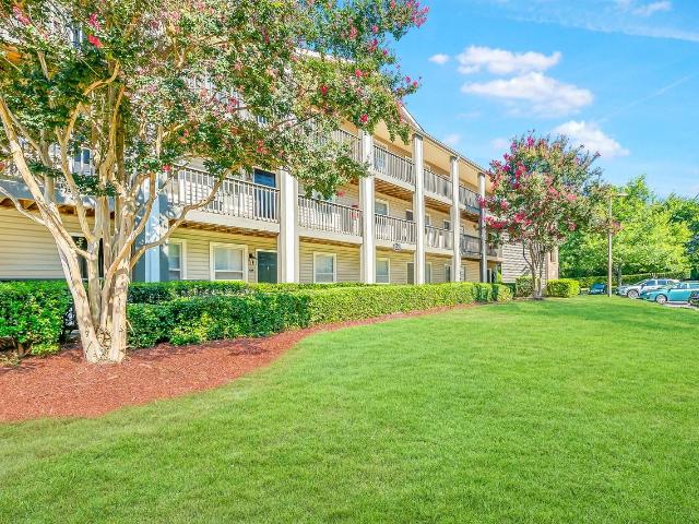 Apartment for rent in Mecklenburg, North Carolina