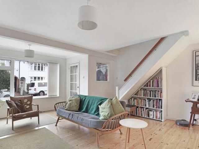 House for sale in Ivy Chimneys, Epping