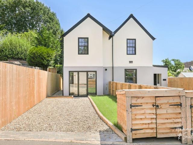 House for rent in Ivy Chimneys, Epping