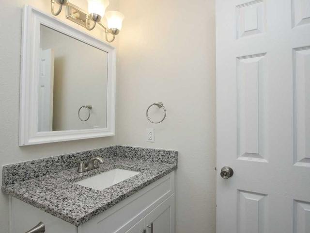 Apartment for rent in Cloverleaf, Harris County