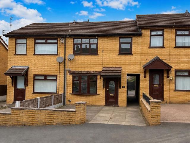 House for rent in Thatto Heath, St Helens