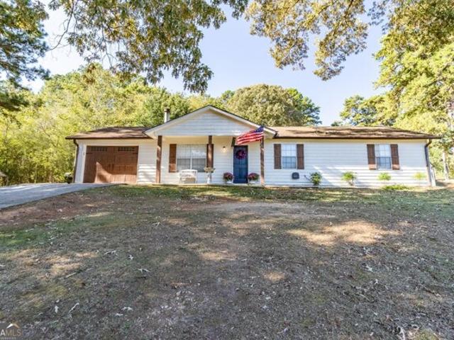 House for sale in Silver Creek, Georgia
