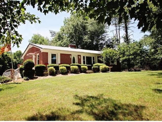 House for sale in Sparta