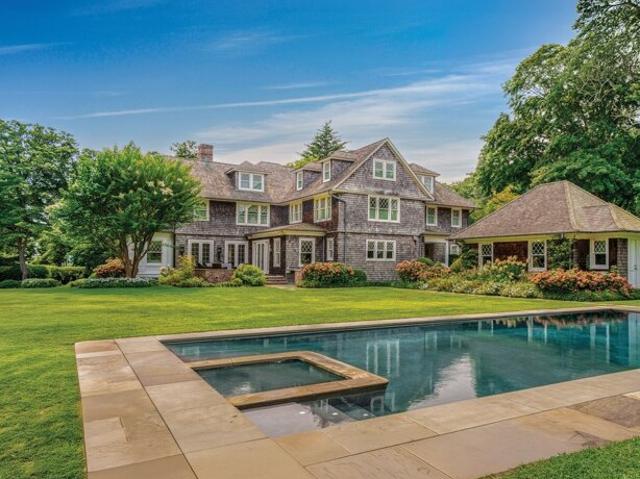 House for sale in Wainscott, New York