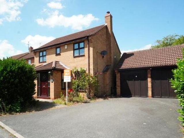 House for sale in Elmfield, Leicestershire