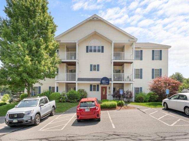 Condo for sale in Merrimack, Hillsborough County
