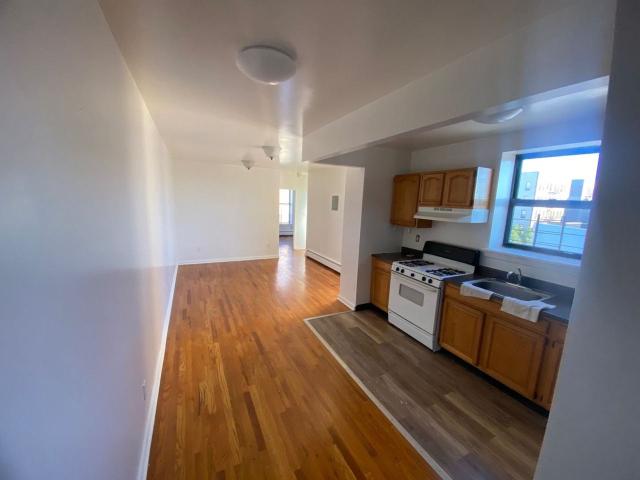 Apartment for rent in The Bronx, Arverne