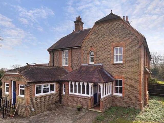 House for sale in The Butts, Kent