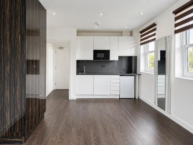 Studio for rent in Colchester, Essex