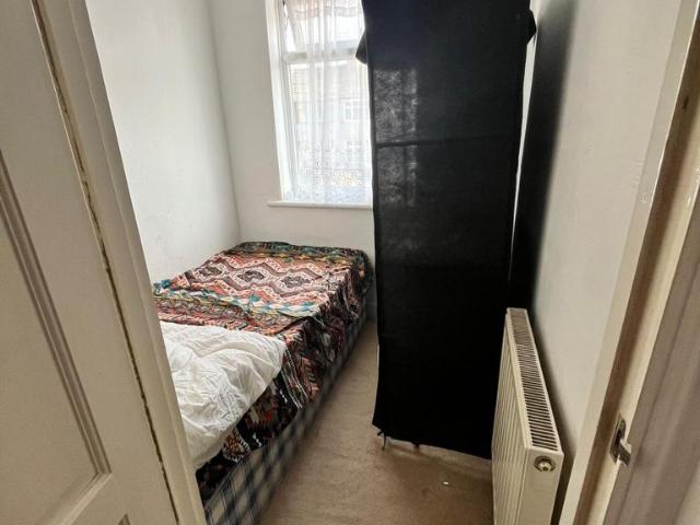 House for rent in Rush Green, Greater London