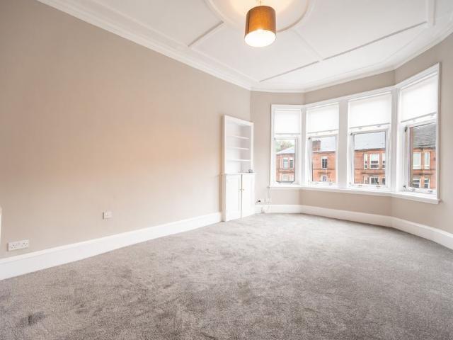Apartment for rent in Broomhill, Scotland