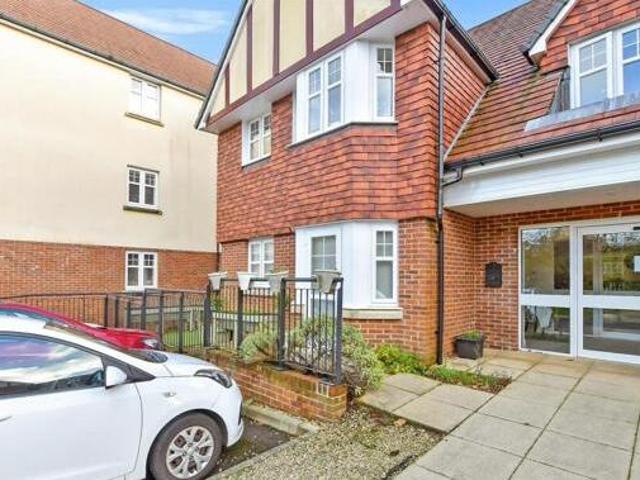 House for sale in Jarvis Brook, Cross In Hand